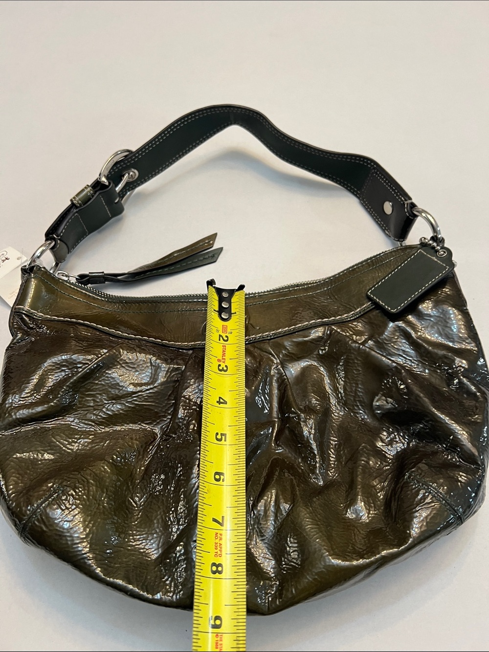 COACH CLASSIC GREEN PATENT LEATHER HOBO BAG PURSE NEW WITH TAGS - Picture 14 of 16